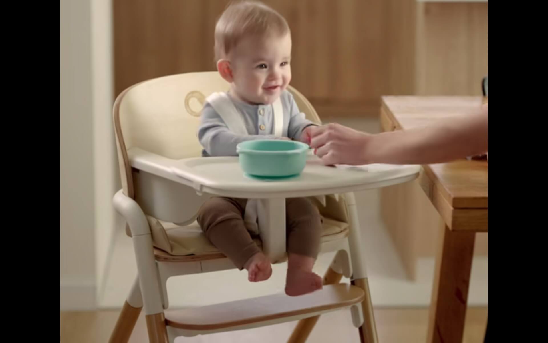 Дървено столче за хранене 3 в 1 Lionelo Celia